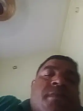 deshilnd stripchat live cam model