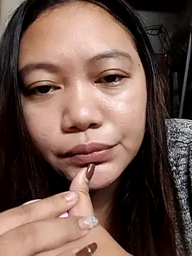 FinayNewestSensation stripchat live cam model