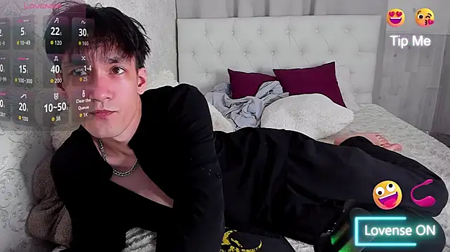 CalvinChapman stripchat live cam model