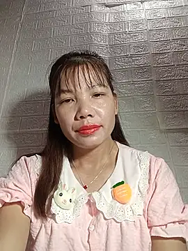 Gee_hot stripchat live cam model