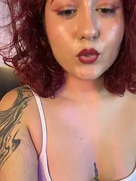 LeidySavage stripchat live cam model