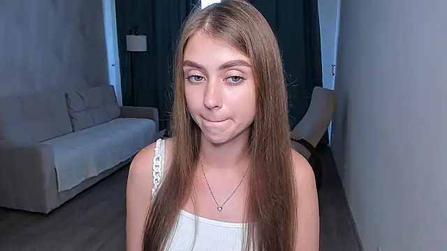 CamillaMchaffie stripchat live cam model