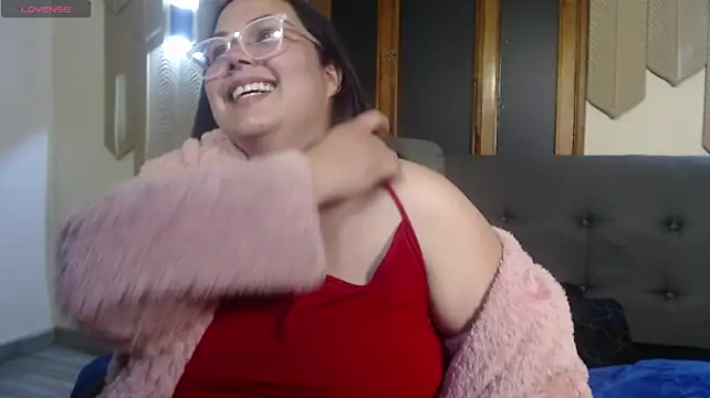 Paloma_a stripchat live cam model