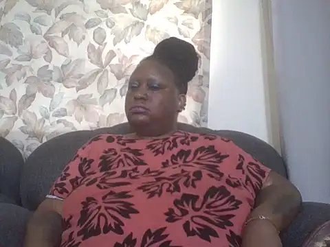 fat_ebonyqueen stripchat live cam model