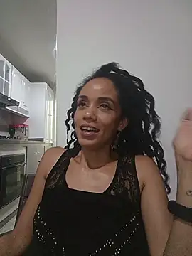 TerryGreenwood stripchat live cam model