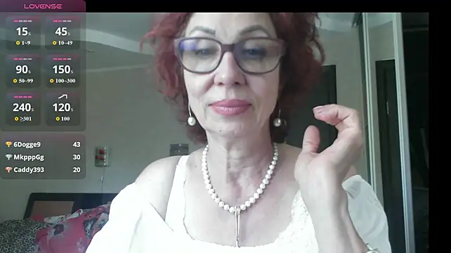 Kelly_Flurr stripchat live cam model