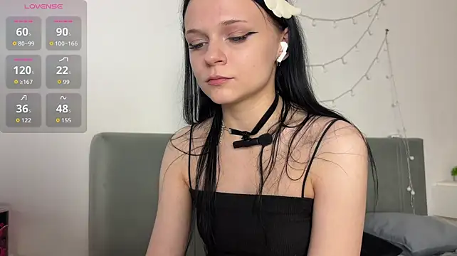meowchaa stripchat live cam model