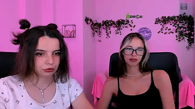 mia_mooon_ stripchat live cam model