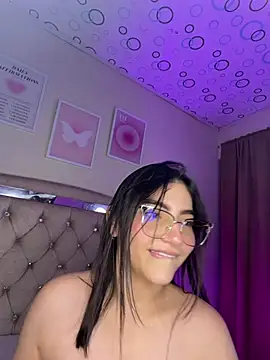 Candy_tynna stripchat live cam model