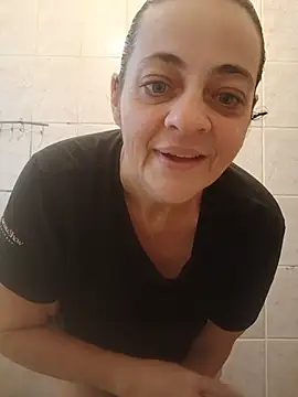 vivisigilo1020 stripchat live cam model