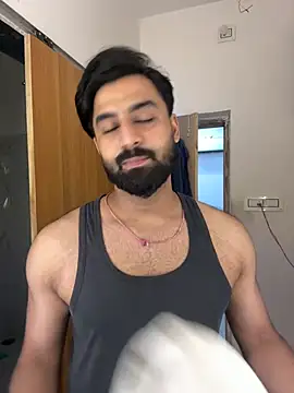 Royalboy_03 stripchat live cam model