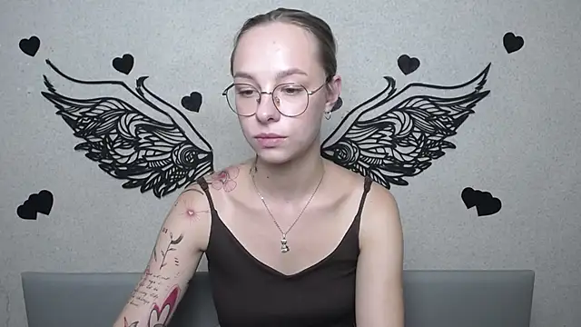 SteshaGlass stripchat live cam model