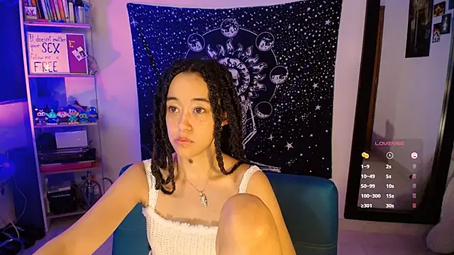 ela_0 stripchat live cam model