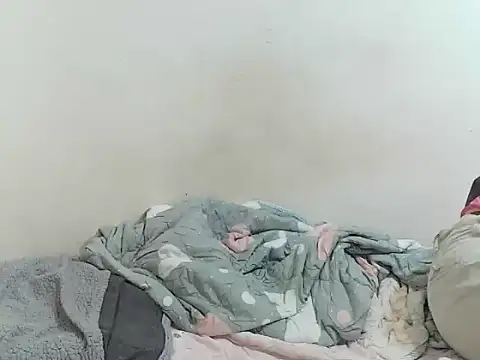 BerryJulie stripchat live cam model