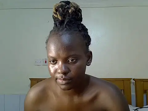 Nasty_milly stripchat live cam model