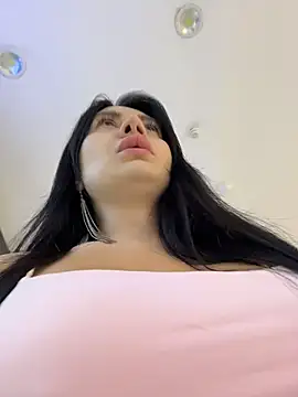 Wet__Bunny stripchat live cam model