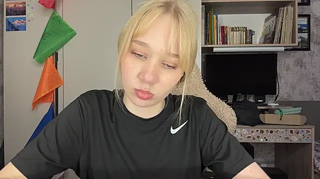 MargareteBerdar stripchat live cam model