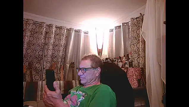 coryassman stripchat live cam model