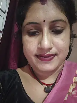 Rayal_bhabi stripchat live cam model