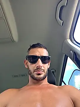 Zeefy stripchat live cam model