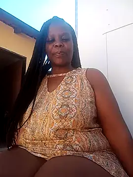 SQUITBOOTY stripchat live cam model