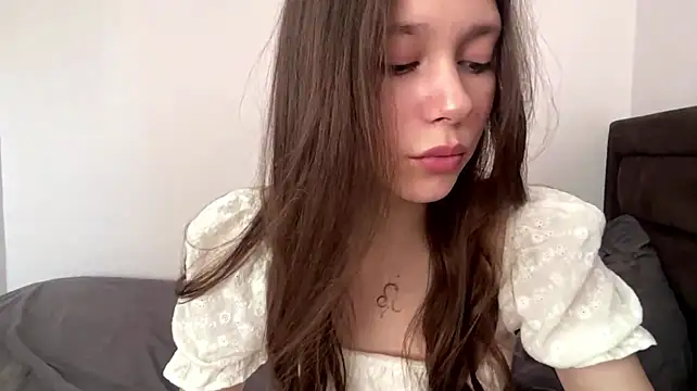 DarkenedPact stripchat live cam model