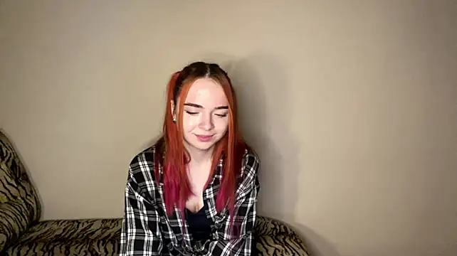AmberRammerr stripchat live cam model