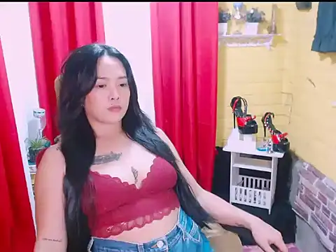 sassykattie stripchat live cam model