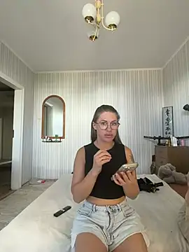 ValenVixen7 stripchat live cam model