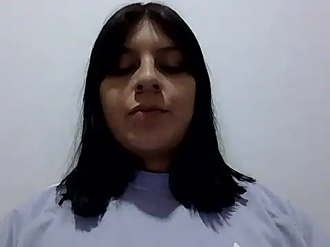Kate-Pauhl stripchat live cam model