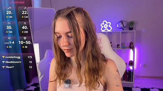 KellySunn stripchat live cam model