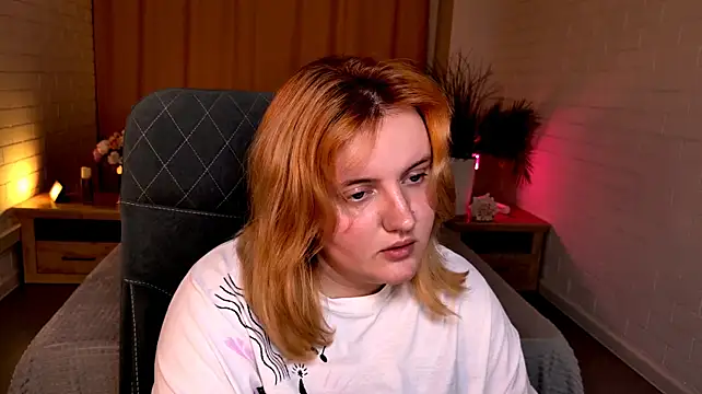 KathyBriggs stripchat live cam model