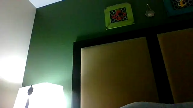 Kellychrismix stripchat live cam model