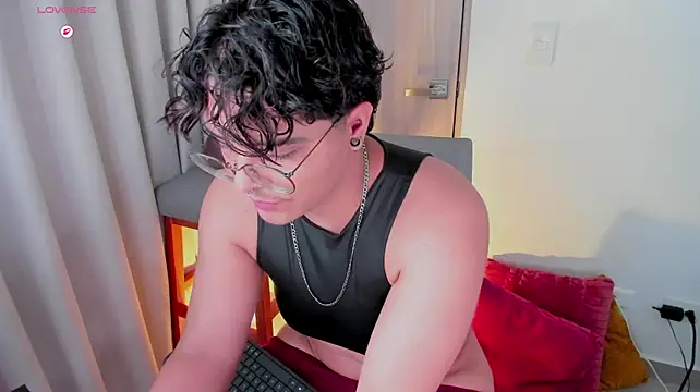 Yossef_ftm stripchat live cam model