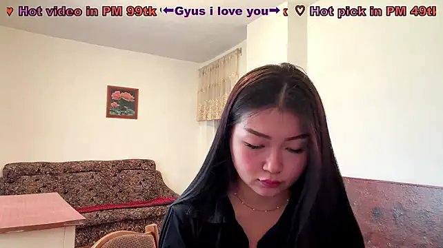 Milkyhope stripchat live cam model