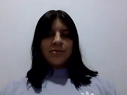 Kate-Pauhl stripchat live cam model
