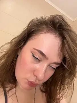 RussianFuck777 stripchat live cam model