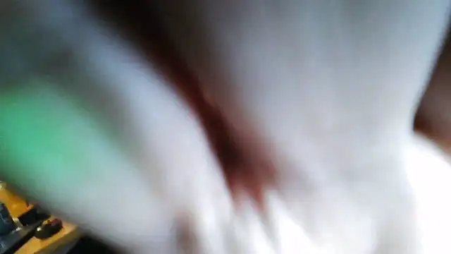 GraceHenderson stripchat live cam model