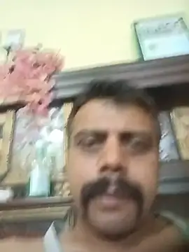 Hum_Tum42 stripchat live cam model