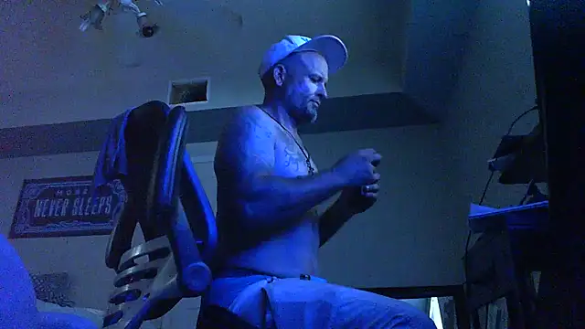 SlickDickyadown stripchat live cam model