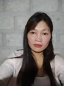 Buong-binh stripchat live cam model