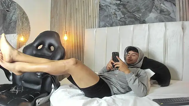 dark_ay stripchat live cam model