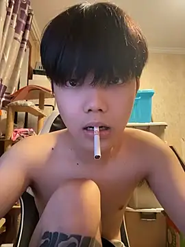 NN-love stripchat live cam model