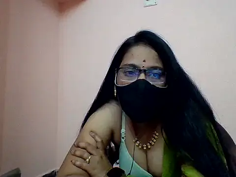 kajal-32telugu stripchat live cam model