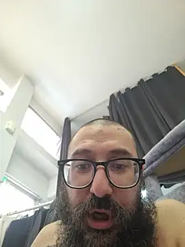 whatevaandissues stripchat live cam model