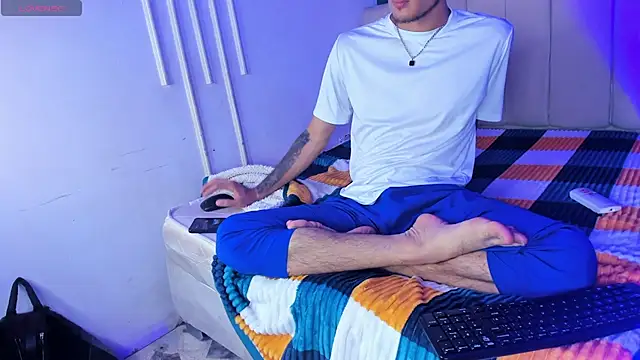 Skinny_Mac stripchat live cam model