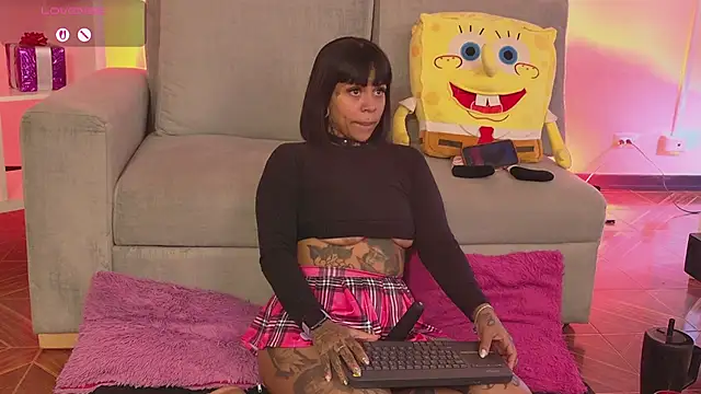 Tattoo_baby666 stripchat live cam model
