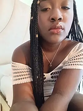 KayiVibes stripchat live cam model