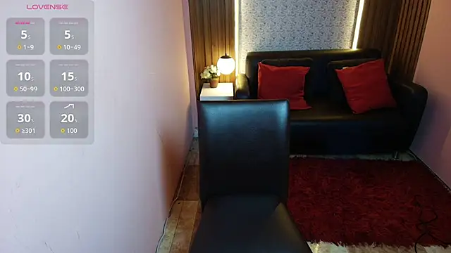 MoriahStorm stripchat live cam model