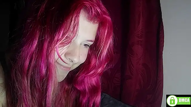 StarElii stripchat live cam model
